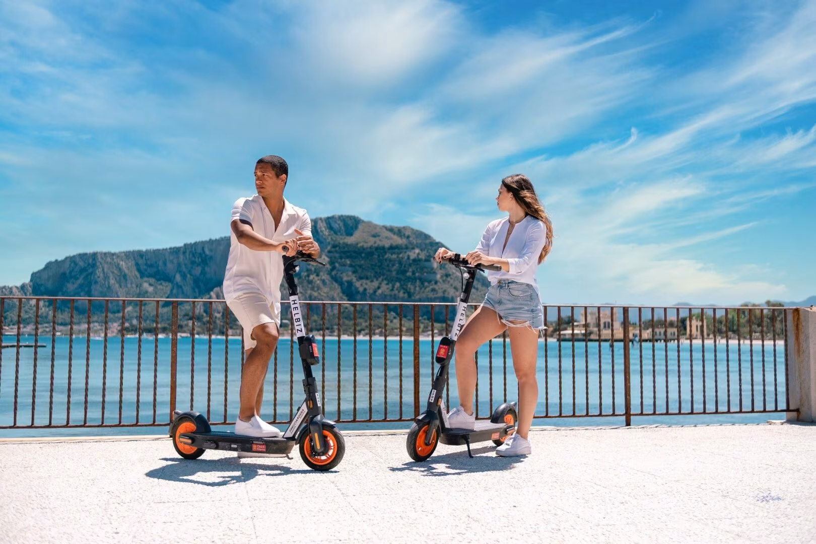 Helbiz e Retake Palermo, una giornata di “Beach Cleaning” a Mondello