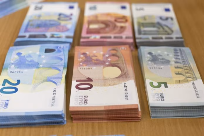 Istat stima crescita Pil +4,7% nel 2021 e +4,4% nel 2022