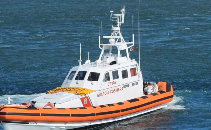 Naufragio al largo di Lampedusa, morti almeno 7 migranti