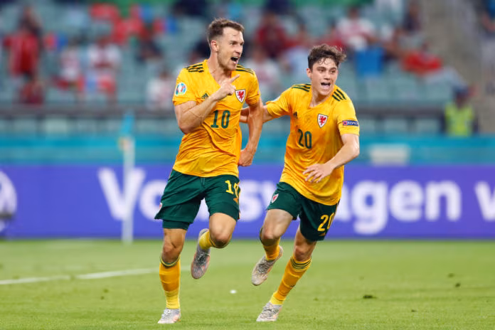 Ramsey e Roberts, Galles batte Turchia 2-0