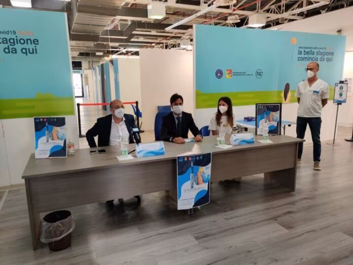 A Messina primi vaccini senza puntura