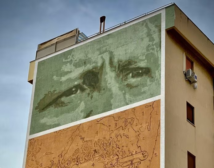 Legalità, murale Borsellino completa “La porta dei giganti” a Palermo