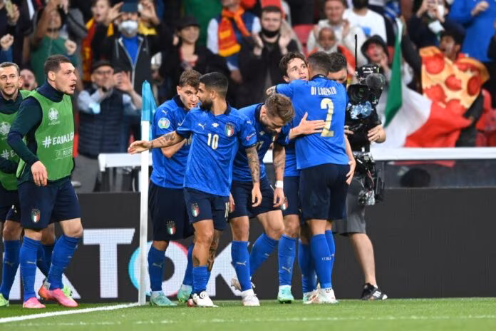 L’Italia batte la Spagna ai rigori e vola in finale