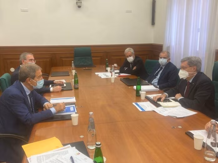 Musumeci a Roma incontra Giovannini, confronto su infrastrutture Sicilia