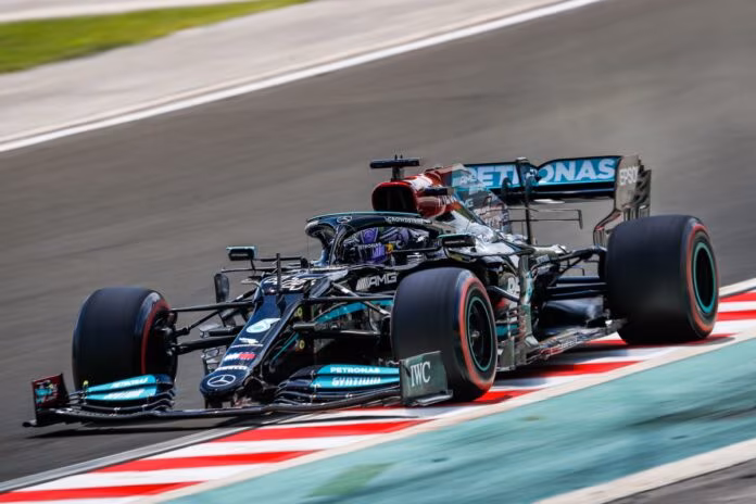 Pole Hamilton in Ungheria davanti a Bottas, Leclerc è 7^