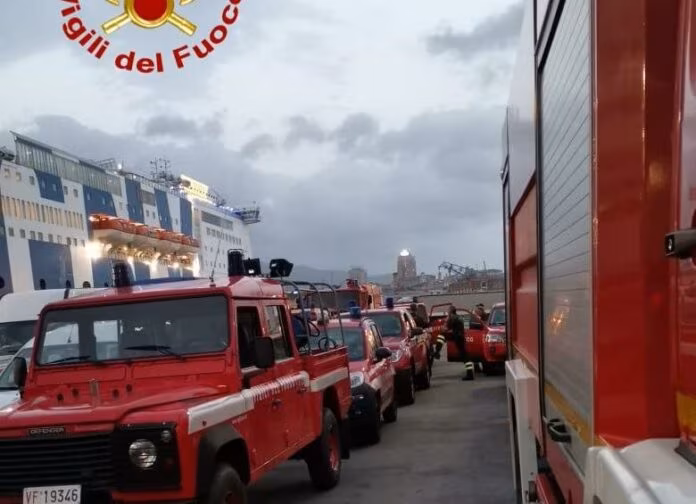 Incendi, in sicilia 66 interventi