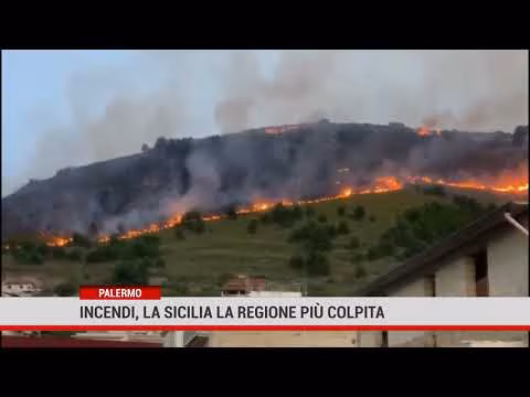 Incendi, la Sicilia la regione più colpita