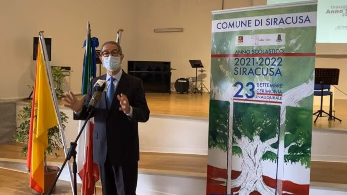 Musumeci agli studenti “Cambiamo assieme questa terra di Sicilia”