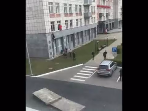 Russia, 18enne spara all'università di Perm
