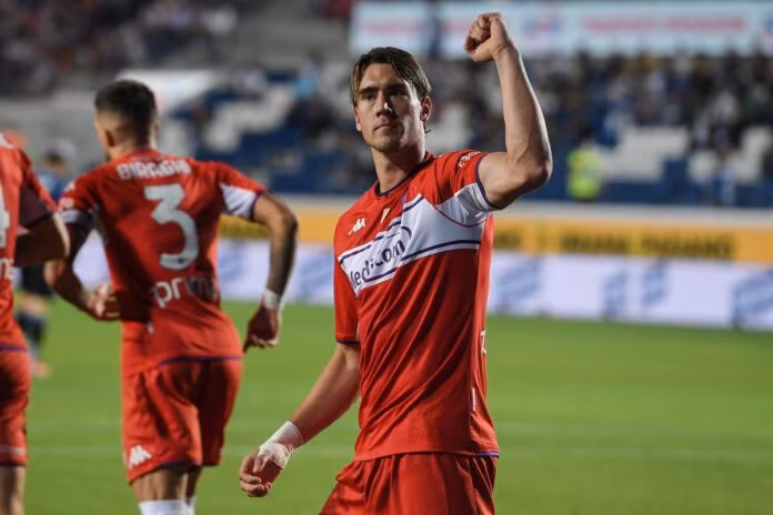 Vlahovic show, la Fiorentina batte 2-1 l’Atalanta