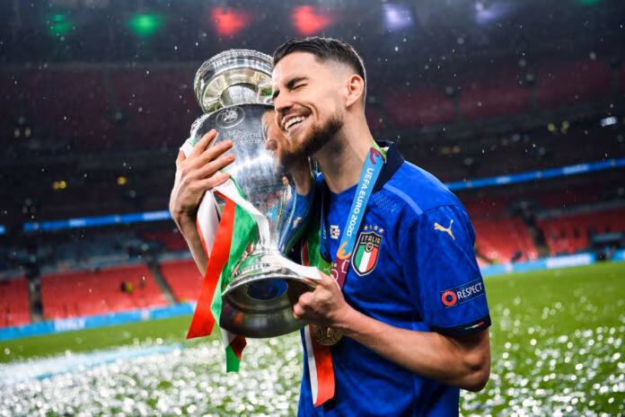 Cinque azzurri fra i 30 candidati al Pallone d’Oro