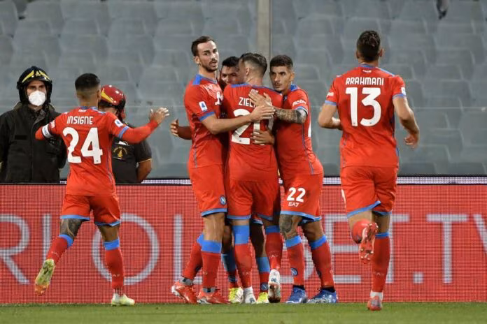 Fiorentina ribaltata, il Napoli fa sette su sette