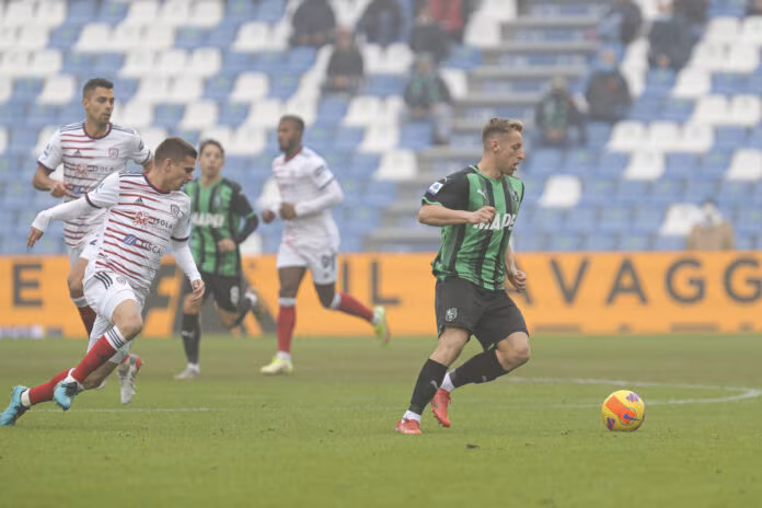 Gol ed emozioni nel lunch match, Sassuolo-Cagliari 2-2