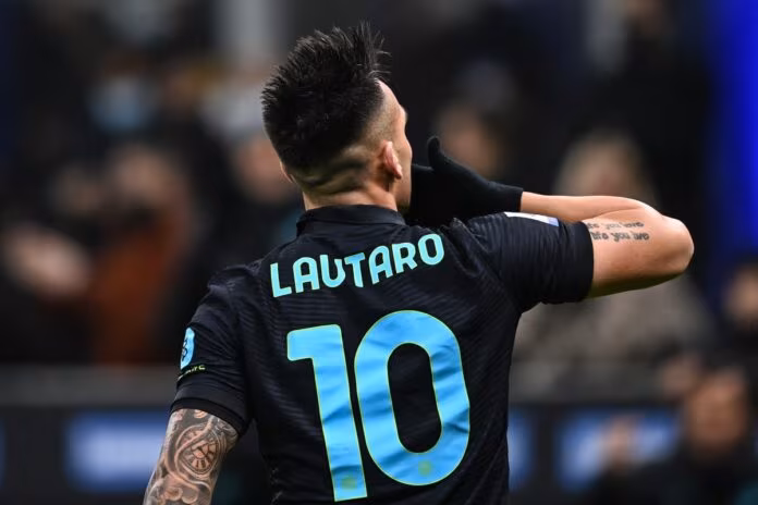 L’Inter supera 3-2 il Napoli e va a -4 dalla vetta