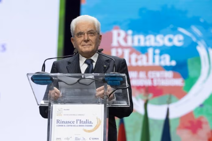 Mattarella “Da manifestazioni no-vax pericoloso incremento dei contagi”