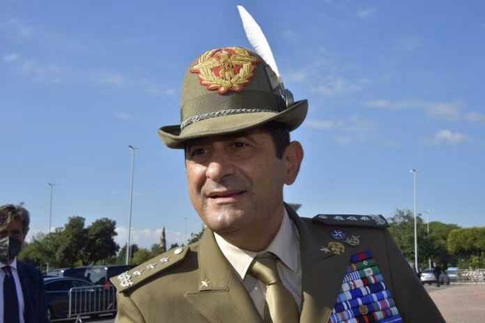 Vaccino, Figliuolo “Terza dose senza indugio dal 181° giorno”