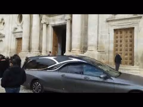 Palma di Montechiaro, dolore e rabbia per l'ultimo saluto alla piccola Ginevra