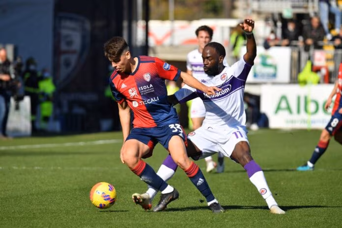 Cagliari-Fiorentina 1-1, sardi raggiunti dai viola in dieci