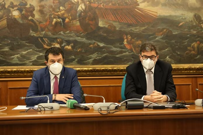 Governo, Giorgetti e Salvini chiedono incontro a Draghi