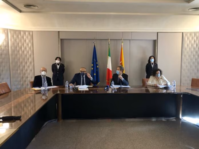 Sicilia in campo contro la dispersione scolastica, investiti 120 mln