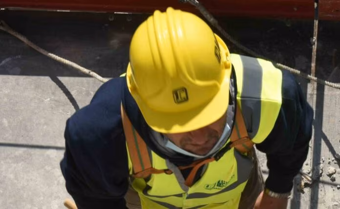 Cade da un’impalcatura, operaio gelese muore a Venezia