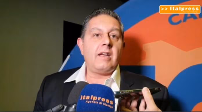 Toti “Chi non vuole aiutare Zelensky non festeggi il 25 aprile”