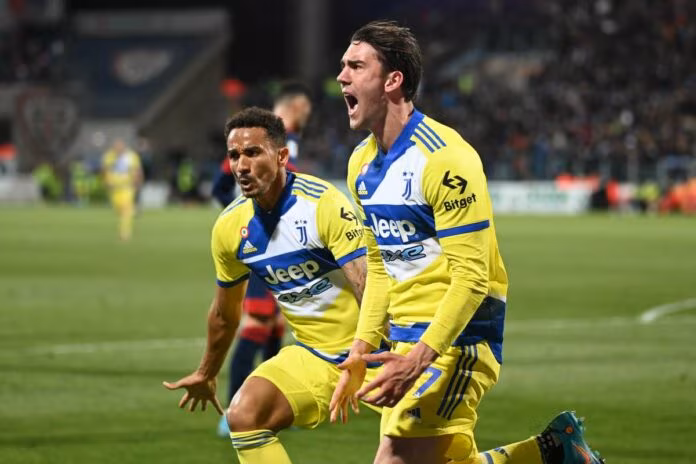 Decide Vlahovic, la Juventus espugna Cagliari per 2-1