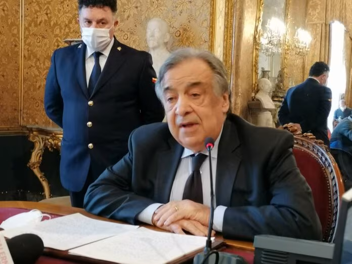 Palermo, Sindaco “Riequilibrio andrà avanti, dovere evitare dissesto”