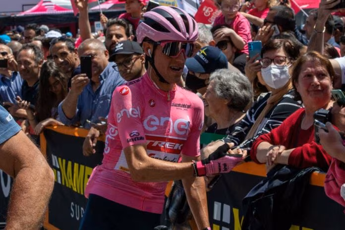 Hindley vince sul Blockhaus, Lopez resta leader del Giro