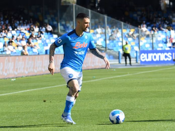 Il Napoli chiude in bellezza, 3-0 a La Spezia