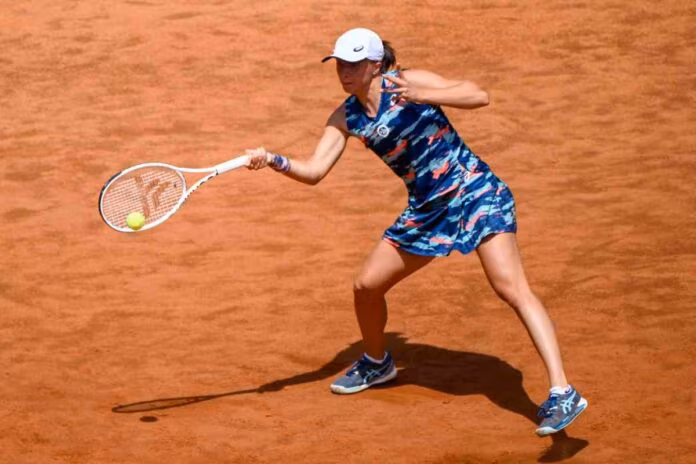 Jabeur battuta, Swiatek fa il bis agli Internazionali