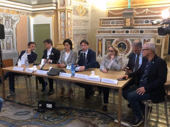 Rifiuti, Gava “Anche in Sicilia siano trattati come una risorsa”