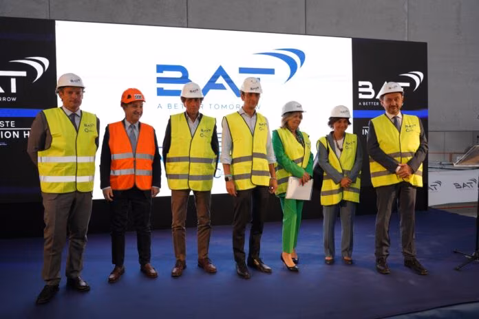 Trieste, completato il tetto del nuovo centro di produzione di BAT