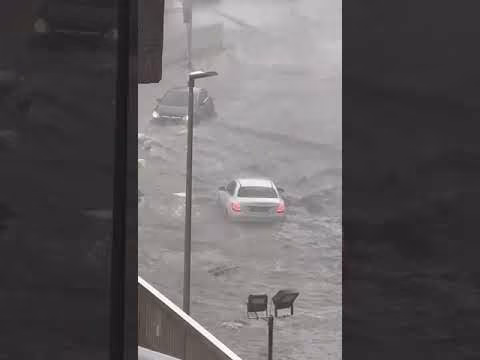 Nubifragio a Caltanissetta, le strade come fiumi