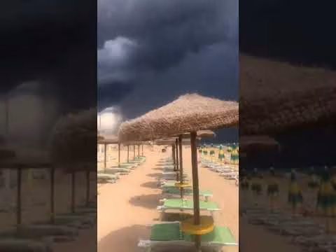 Un muro d’acqua adesso a Castelvetrano (TRAPANI)