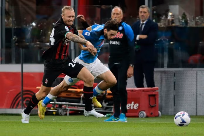 Il Napoli vince a San Siro: Milan battuto 2-1