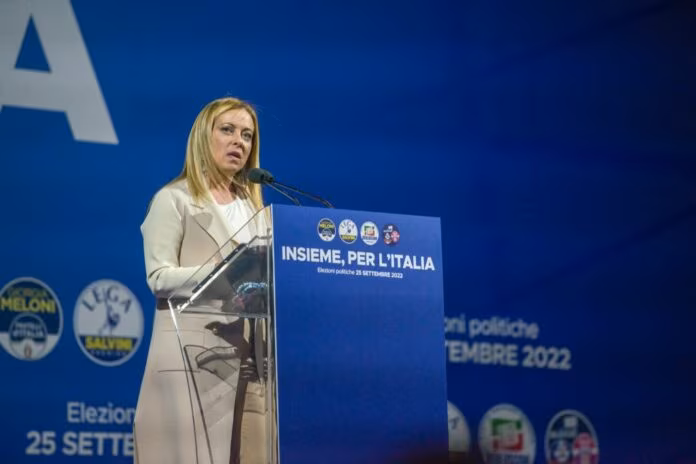 Meloni “La povertà si combatte solo con il lavoro”