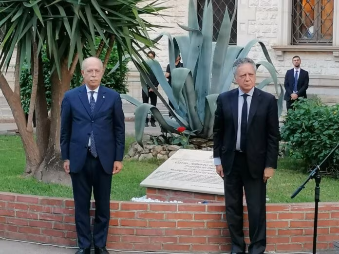 Palermo ricorda Dalla Chiesa, in Prefettura una targa in memoria del Generale