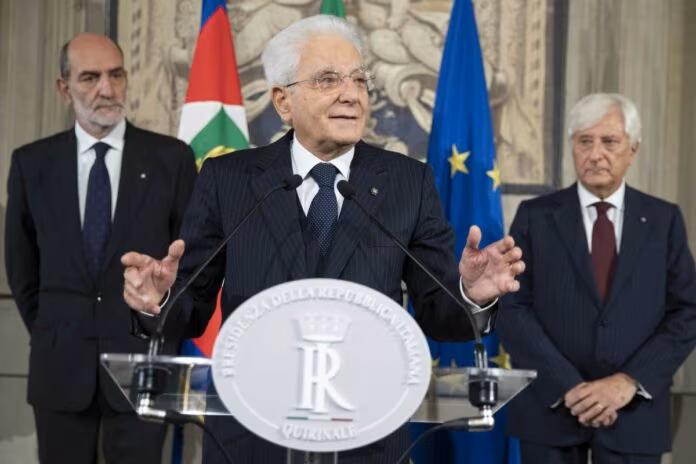 Mattarella “Auguri al nuovo Esecutivo, necessario procedere velocemente”