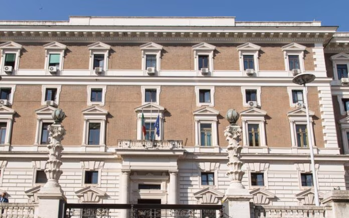 Rave party, fonti Viminale “Norma non lede la libertà di manifestare”