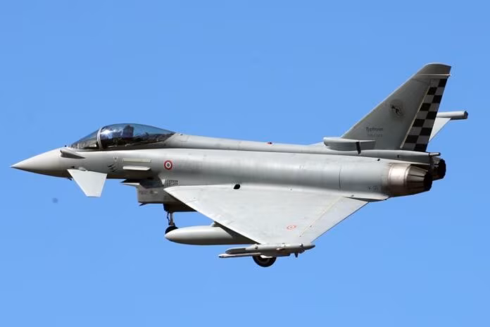 Eurofighter precipita nel Trapanese, disperso il pilota