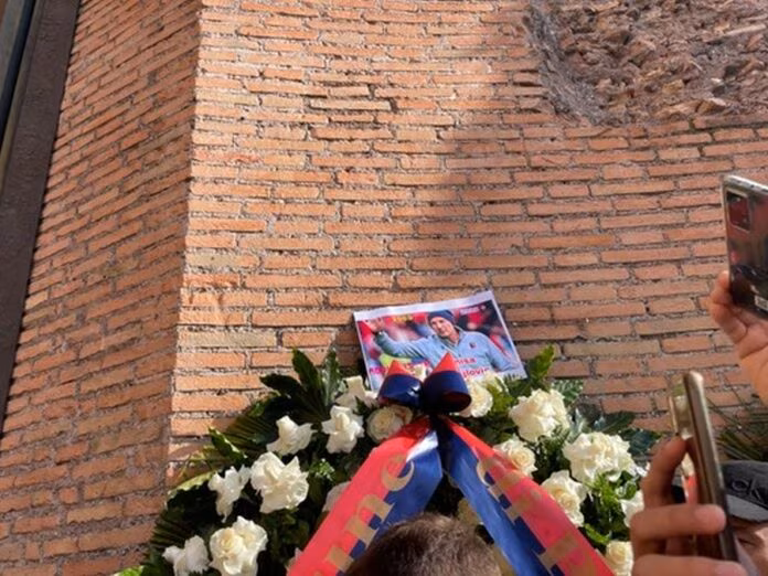 In migliaia a Roma per l’ultimo saluto a Sinisa Mihajlovic