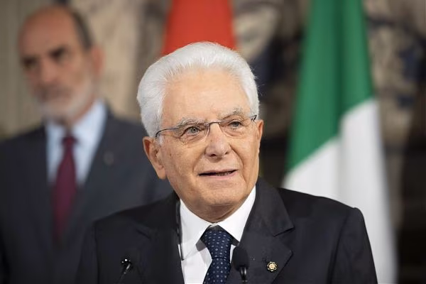 Mattarella “Il Tricolore è simbolo di unità e indivisibilità del Paese”