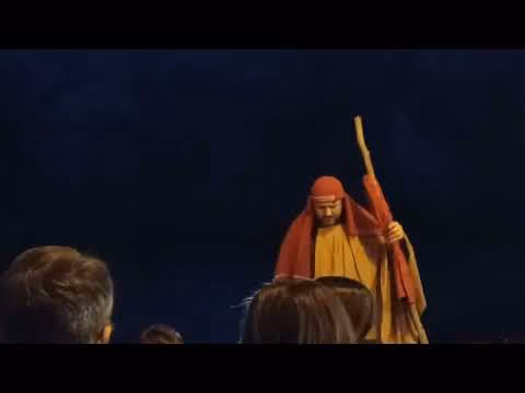 Presepe vivente nel quartiere dell’Arenella: la magia di un Natale dinamico che si specchia sul mare