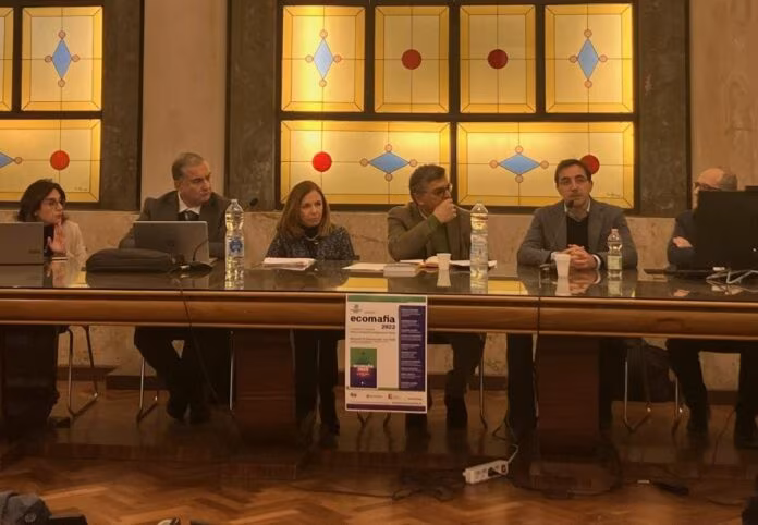 Allarme Legambiente “Costante fenomeno delle Ecomafie, bisogna alzare livello d’attenzione”