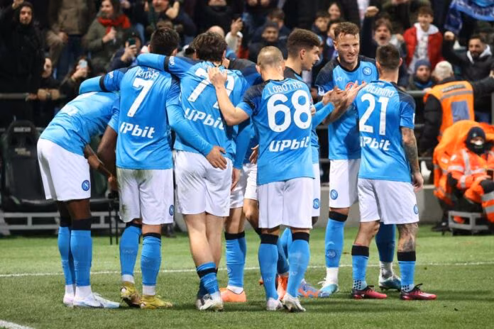 Il Napoli non si ferma più, 2-0 in casa del Sassuolo
