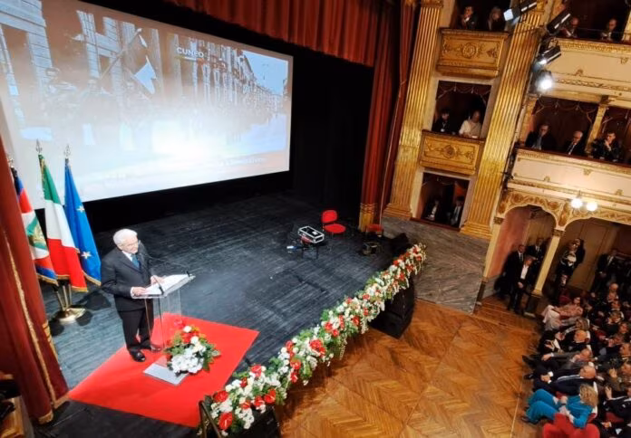 Mattarella “Il frutto del 25 aprile è la nostra Costituzione”