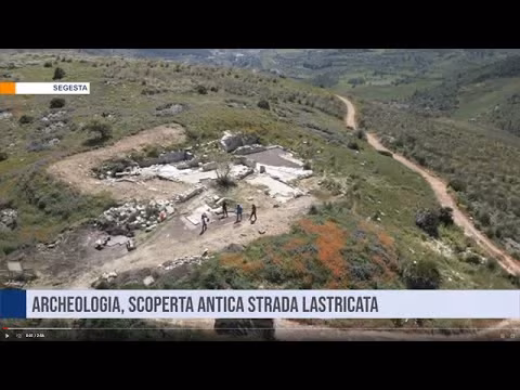 Segesta, Archeologia, scoperta antica strada lastricata
