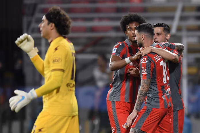 La Cremonese saluta la Serie A battendo la Salernitana
