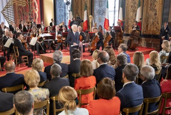 Ucraina, Mattarella “Tentativi di dialogo, ma la pace sia giusta”